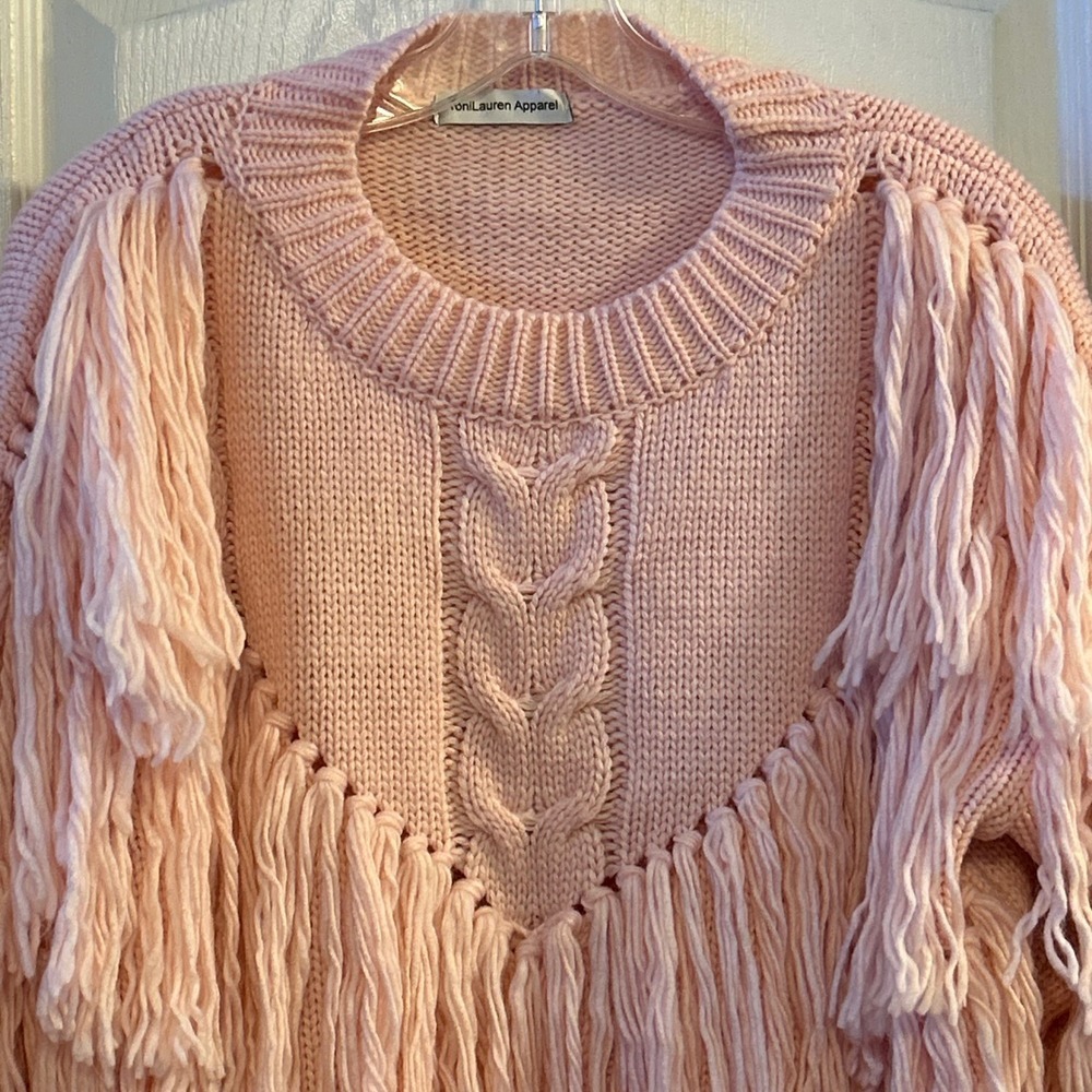 ToniLauren Apparel Pink Cable Knit Fringe Sweater Size M - Picture 6 of 8